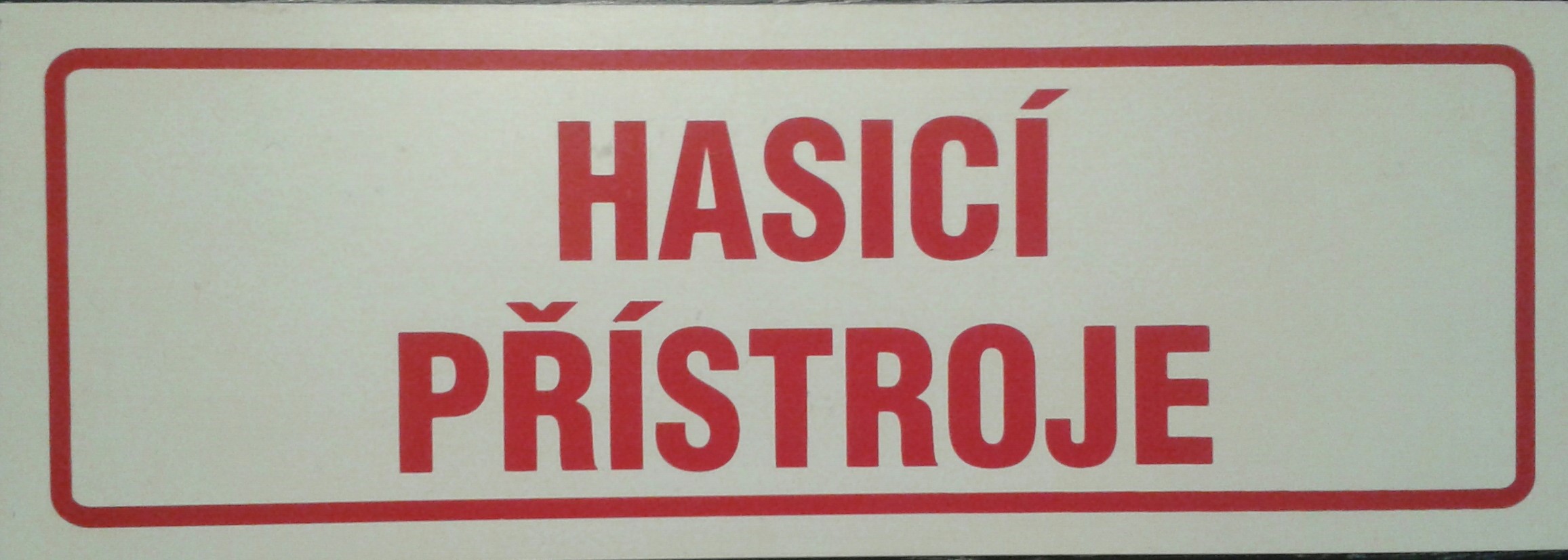 Tabulka - hasící přístroj-přenosný hasící přístroj Druh materiálu: plast., velikost: 15x15 cm
